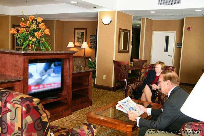Hampton Inn Μπίσμπαρκ Δωμάτιο φωτογραφία